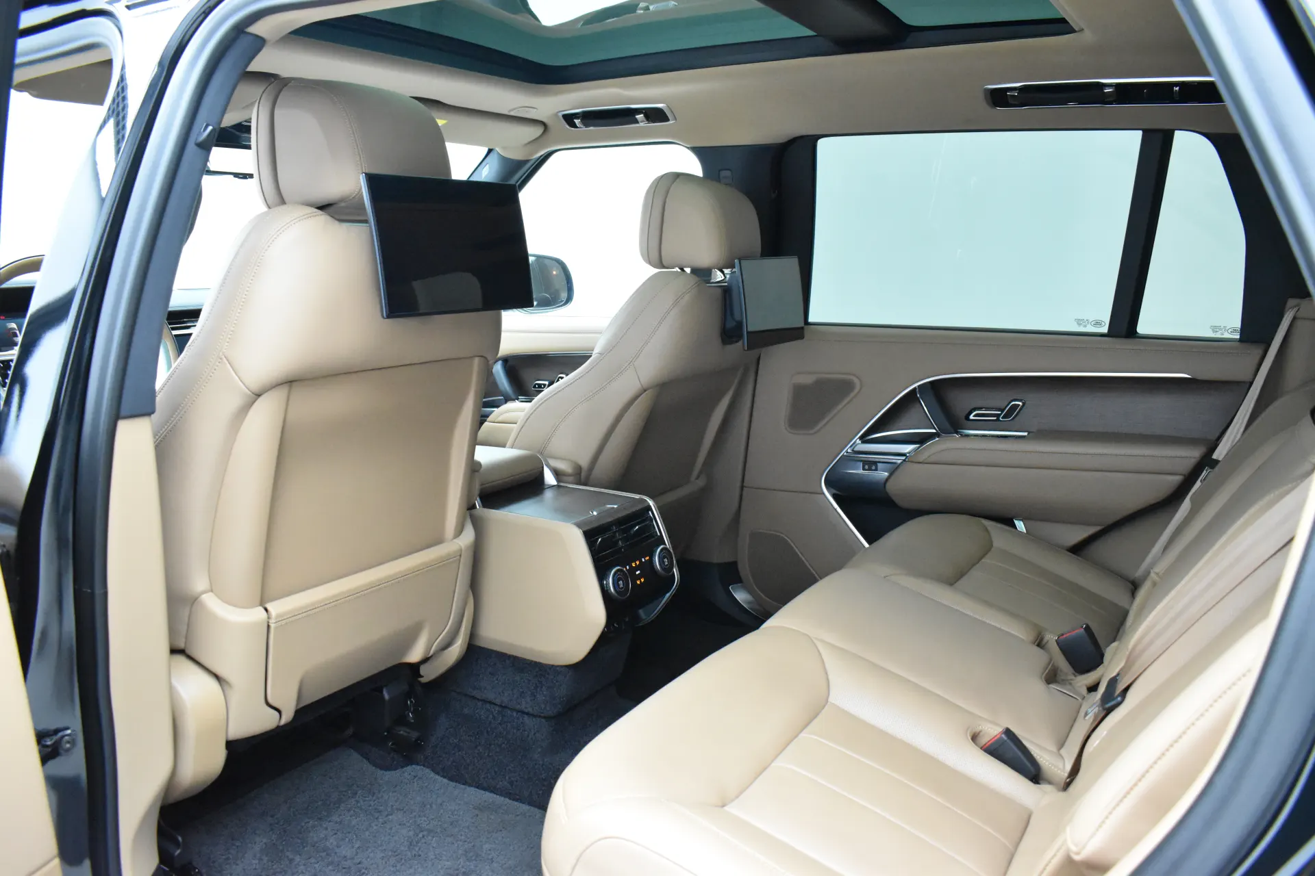 Land Rover Range Rover, 2023 14