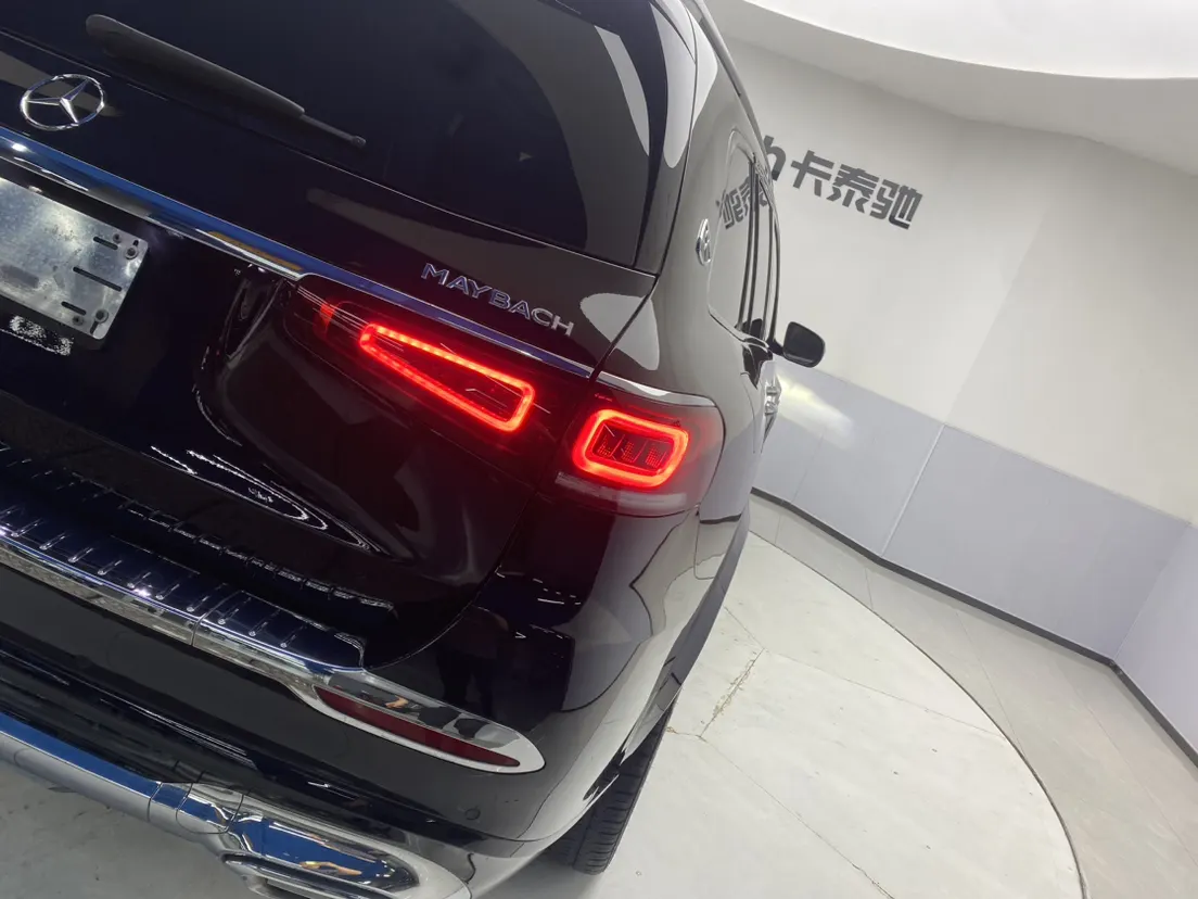 Mercedes-Benz GLS 450, 2023 10