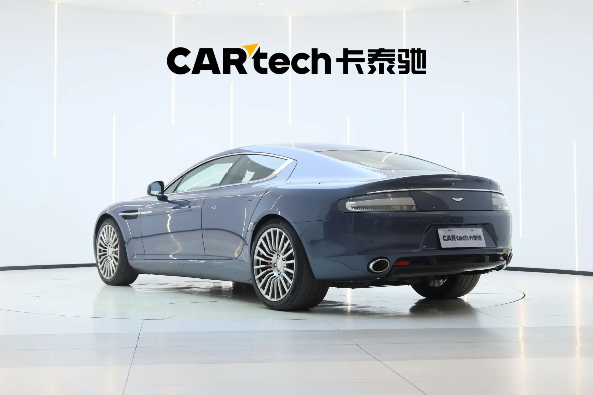 Aston Martin Rapide, 2013 6