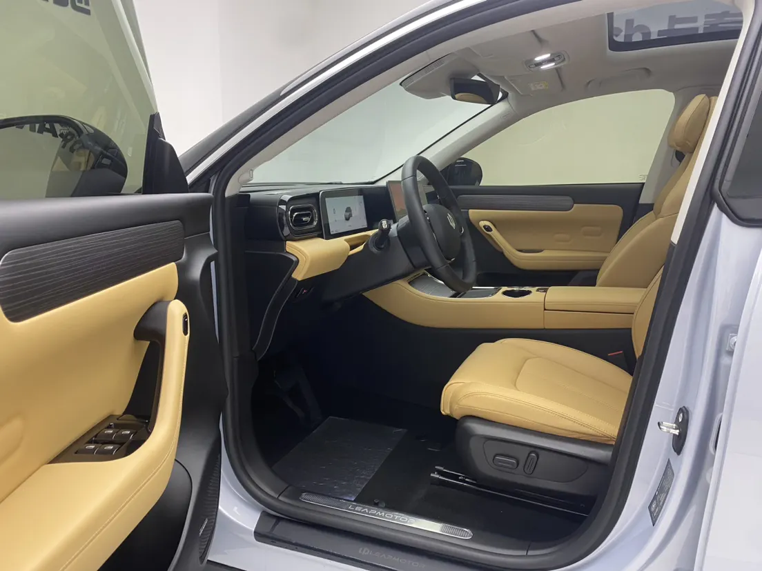 Leapmotor C11, 2025 17