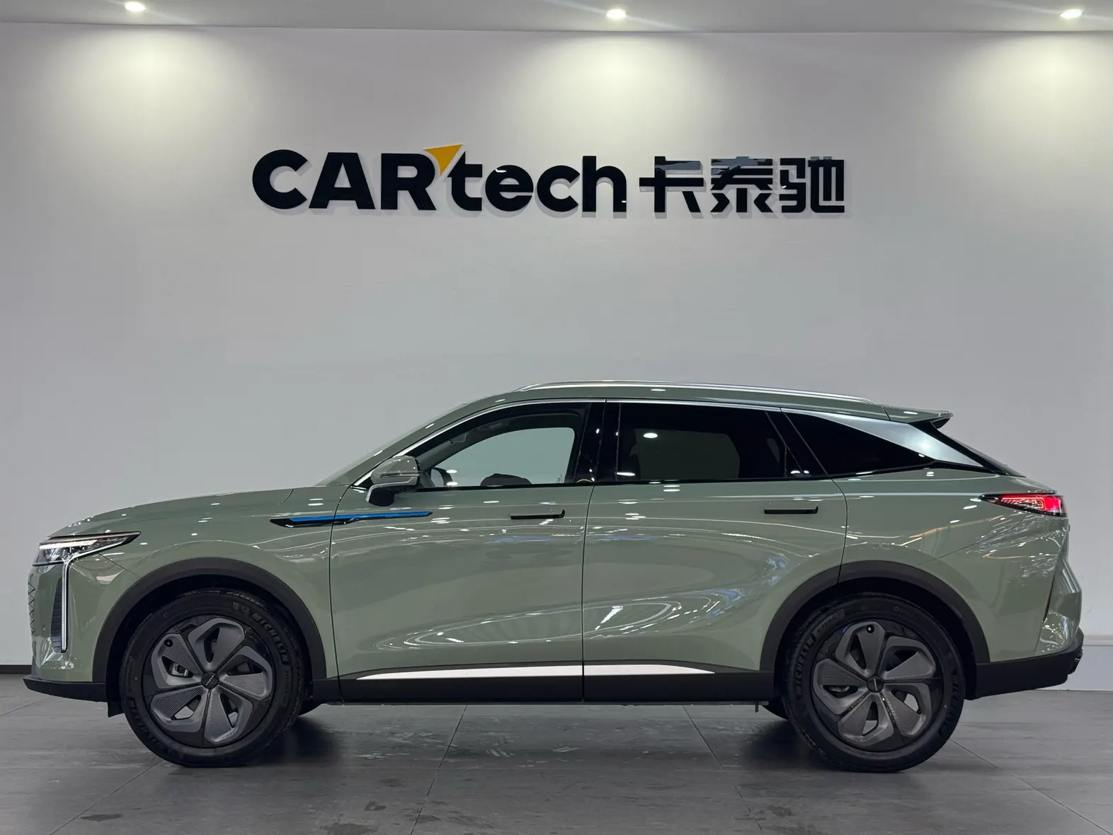 Exeed Yaoguang, 2026 8