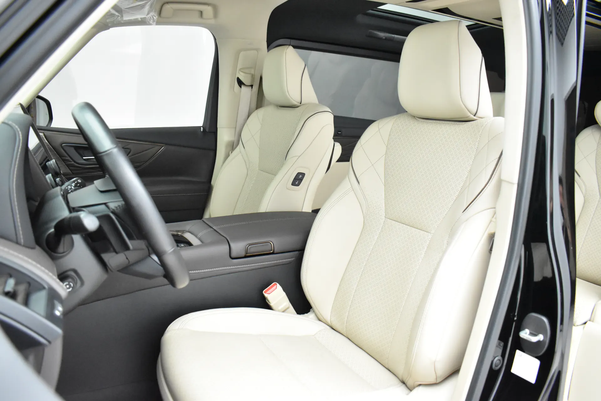 Toyota Vellfire, 2024 9