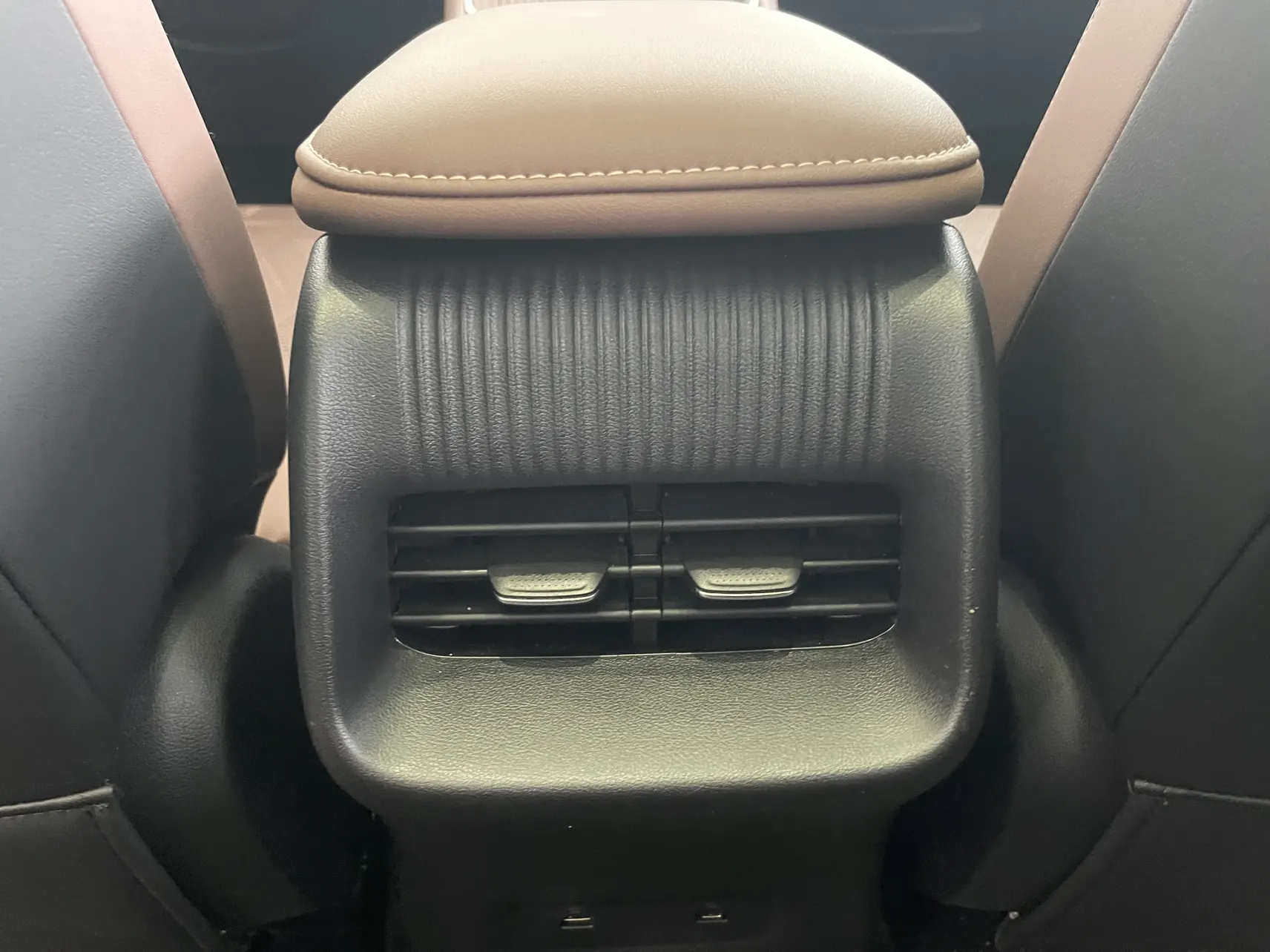 Wuling Starlight, 2024 18