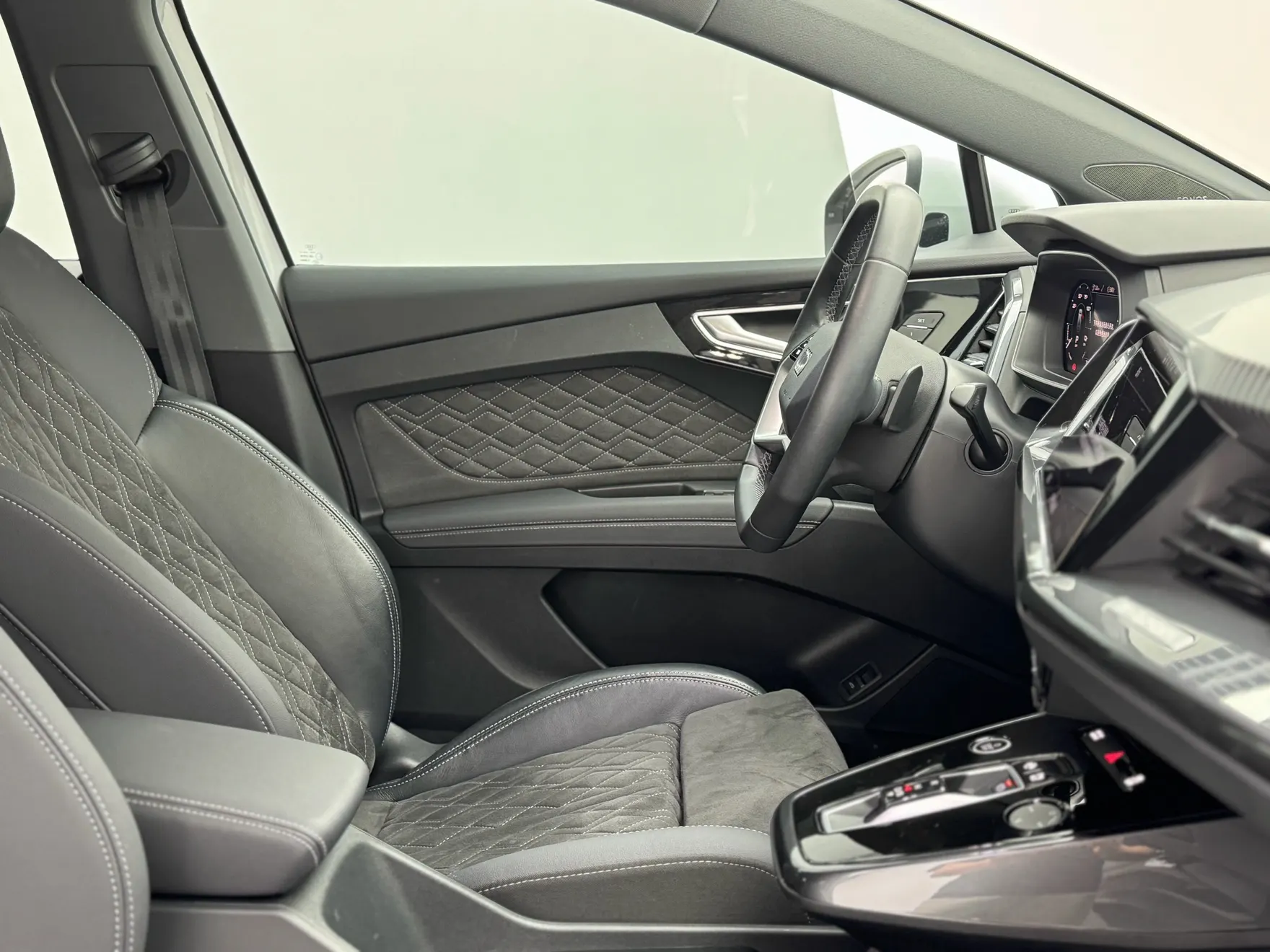 Audi Q4 e-tron, 2024 12