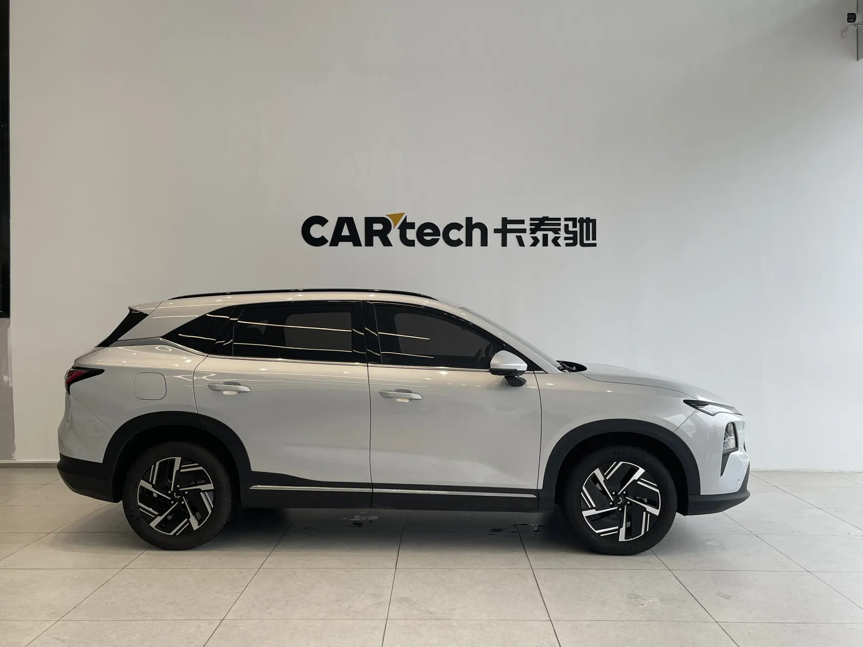 Wuling Starlight, 2024 4