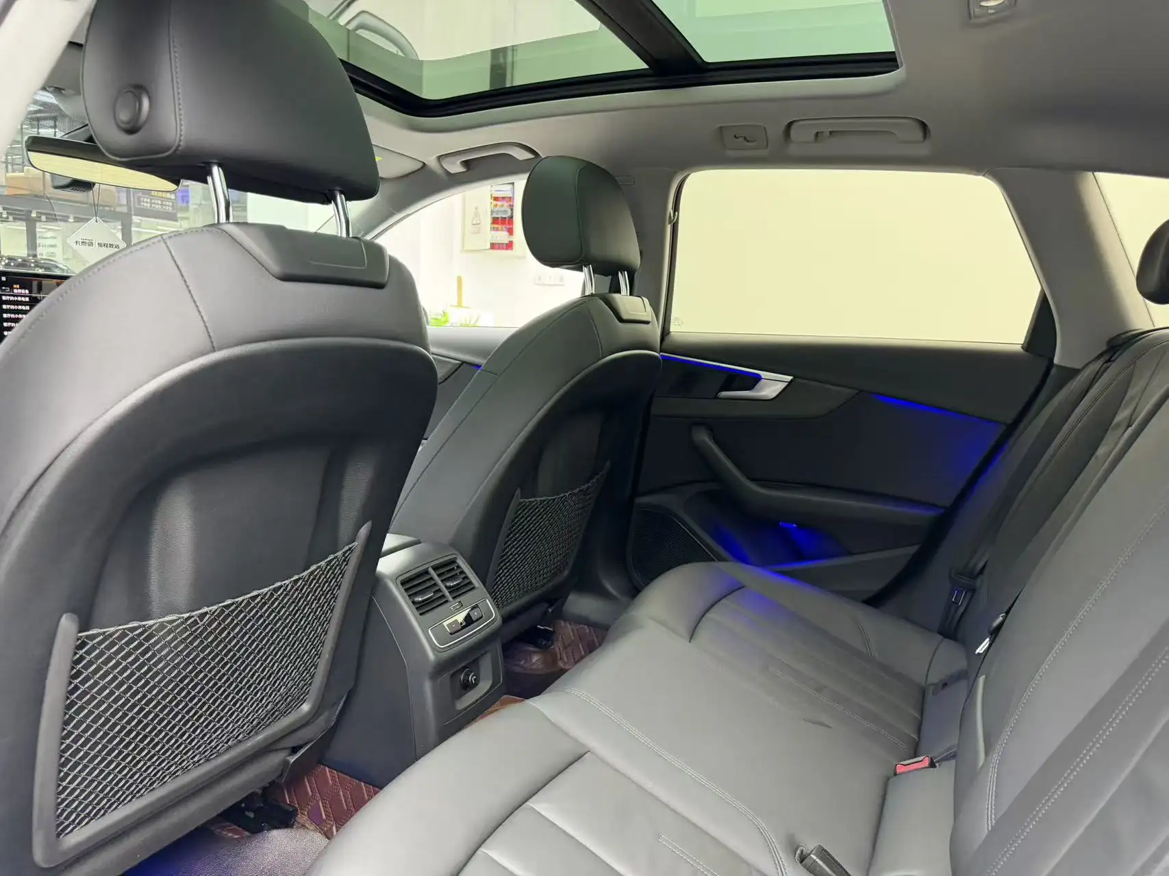 Audi A4, 2021 7