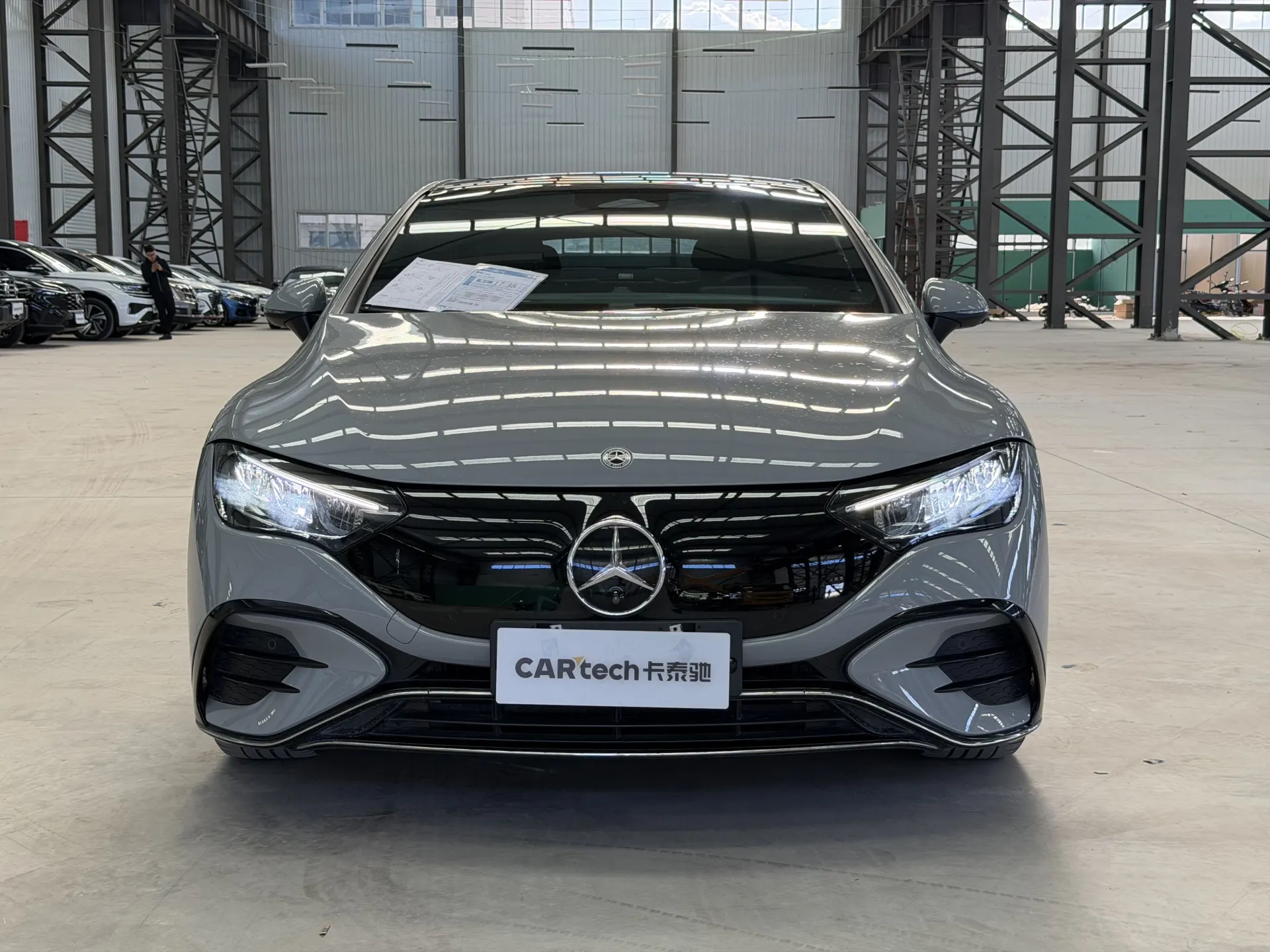 Mercedes-Benz EQE, 2023 7
