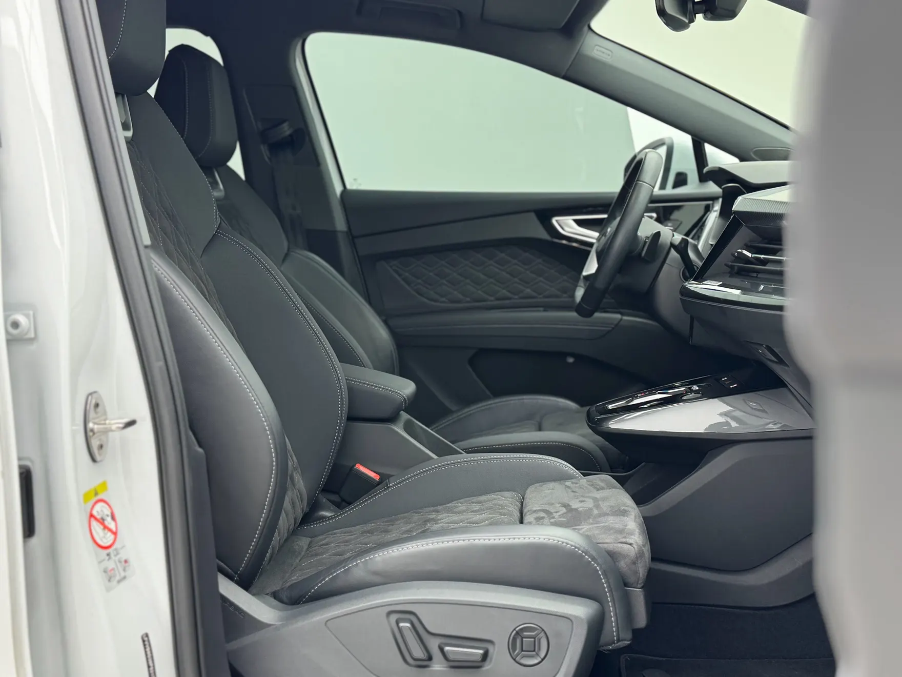 Audi Q4 e-tron, 2024 20