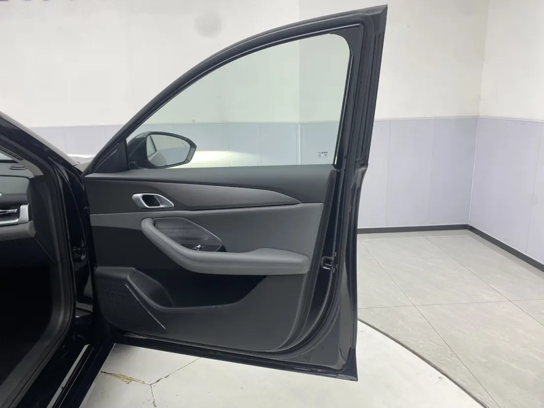 Geely Galaxy A7, 2026 26