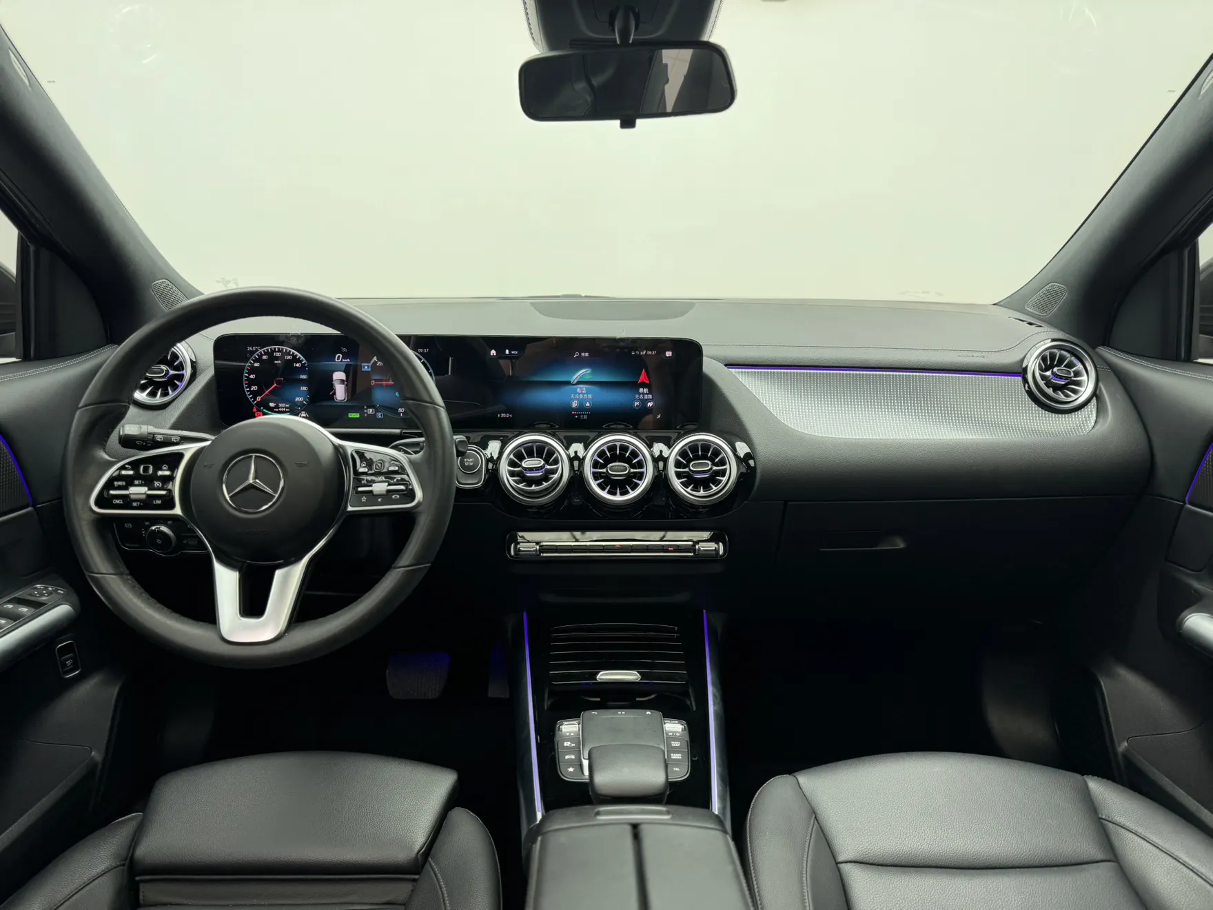 Mercedes-Benz EQA, 2022 7