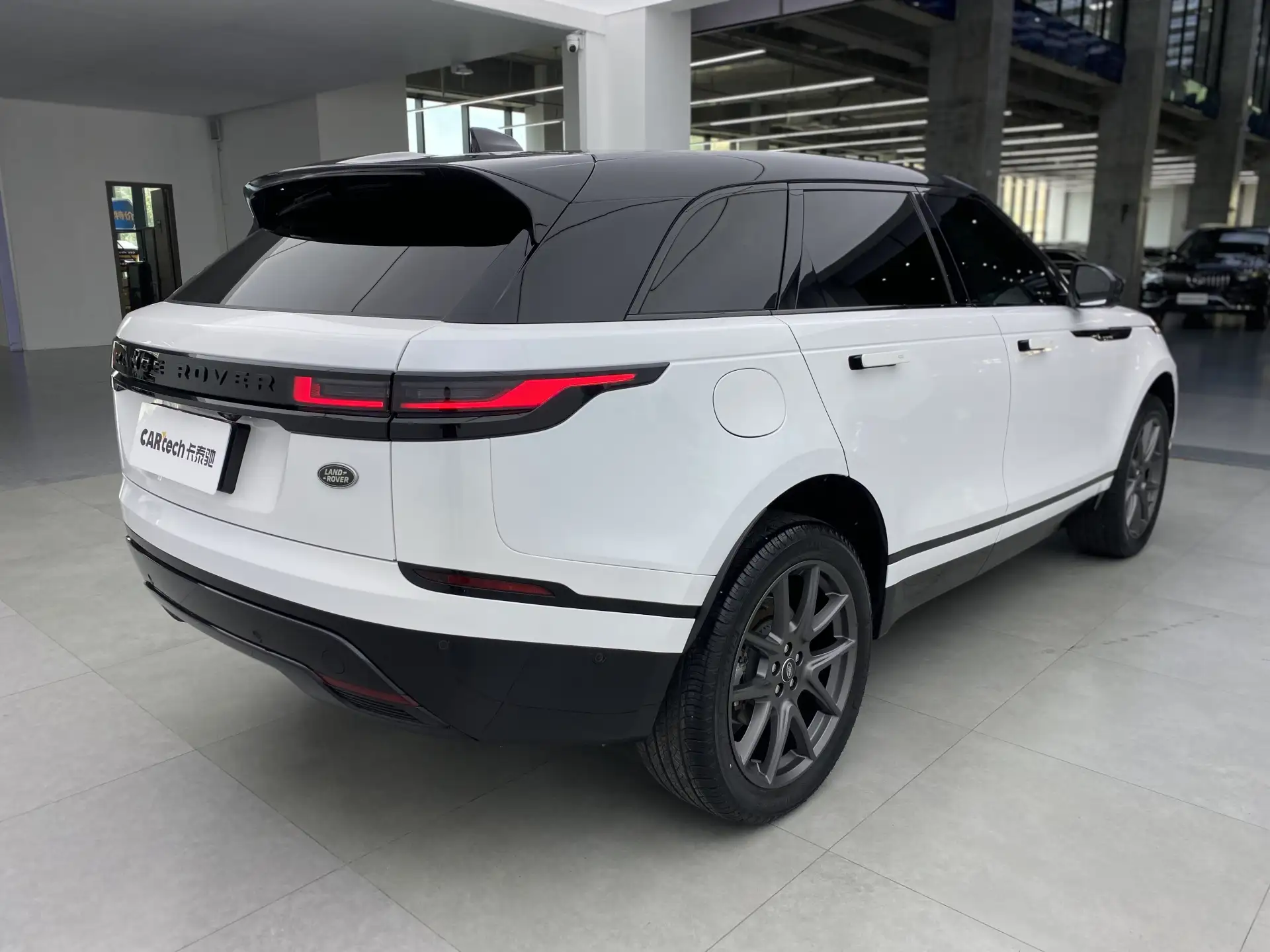 Land Rover Range Rover, 2023 35