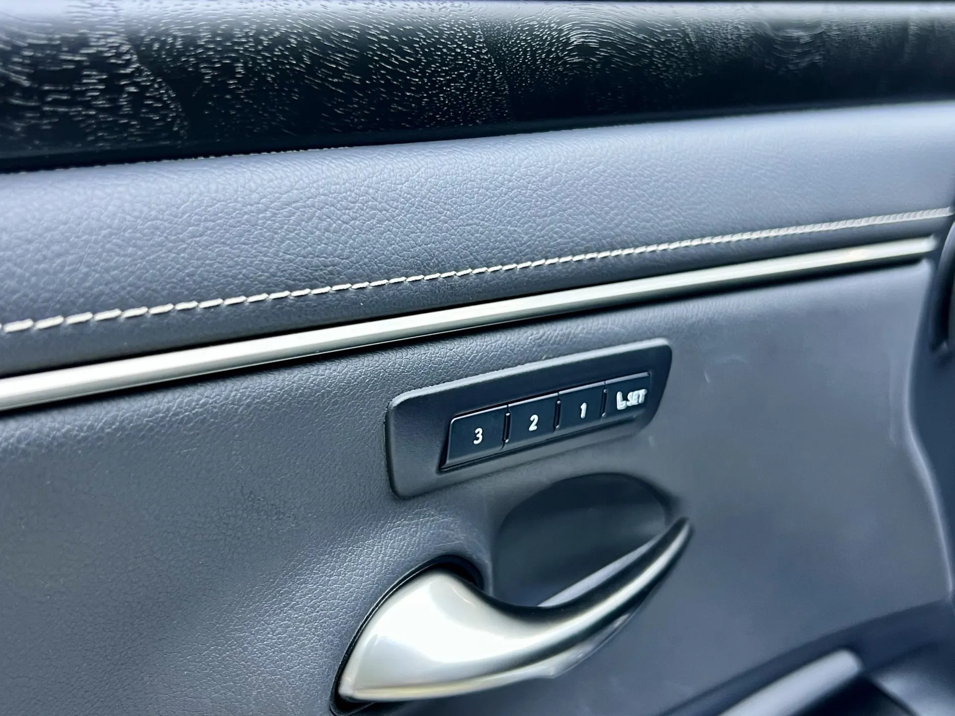 Lexus ES 250, 2023 19