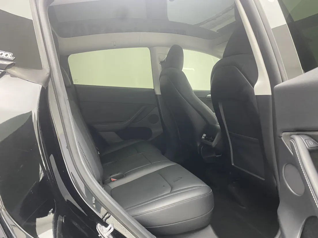 Tesla Model Y, 2023 24