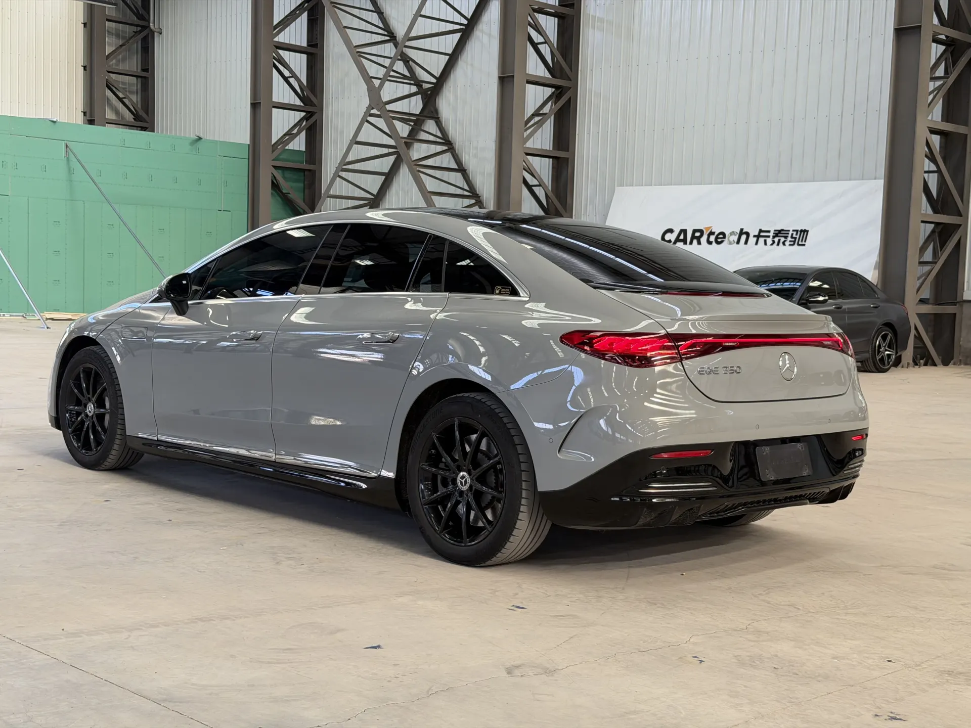 Mercedes-Benz EQE, 2023 6