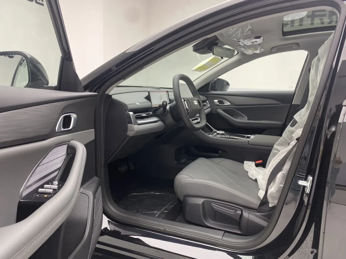 Geely Galaxy A7, 2026 18