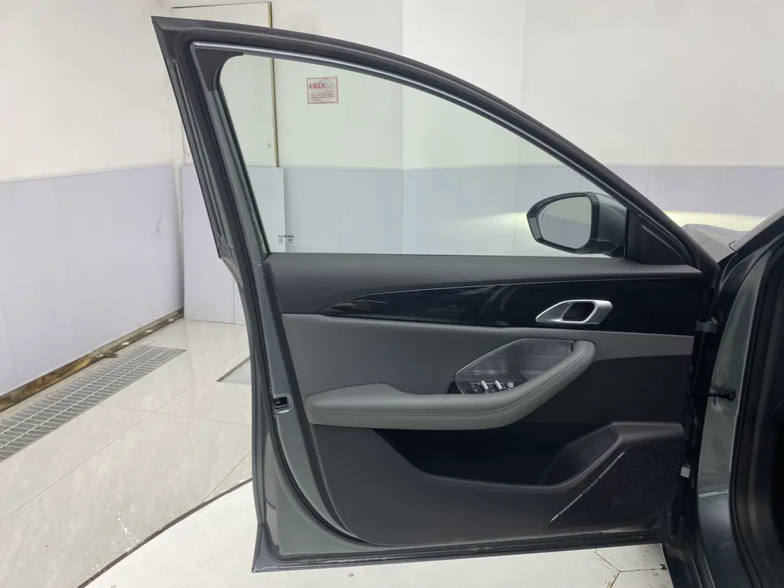 Geely Galaxy A7, 2026 16