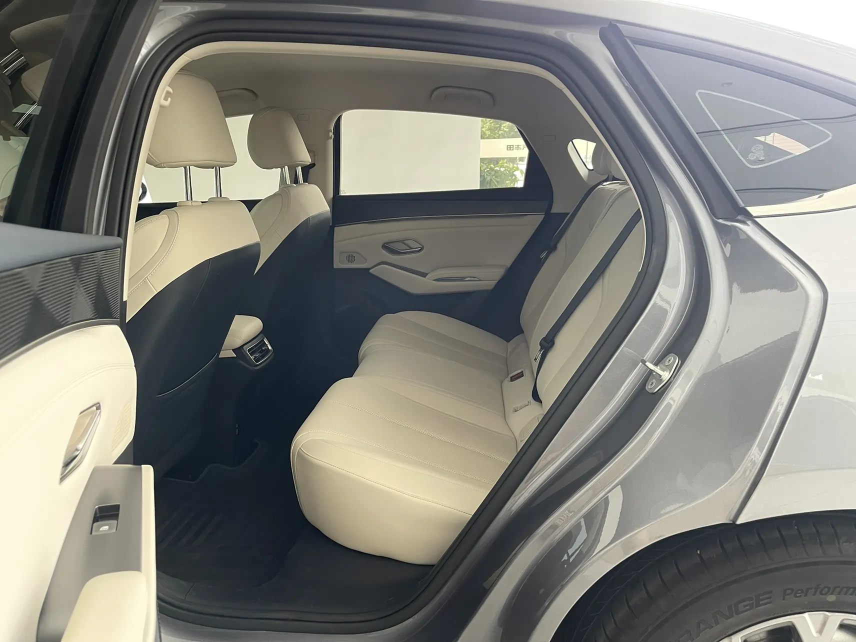 BYD Qin, 2024 14