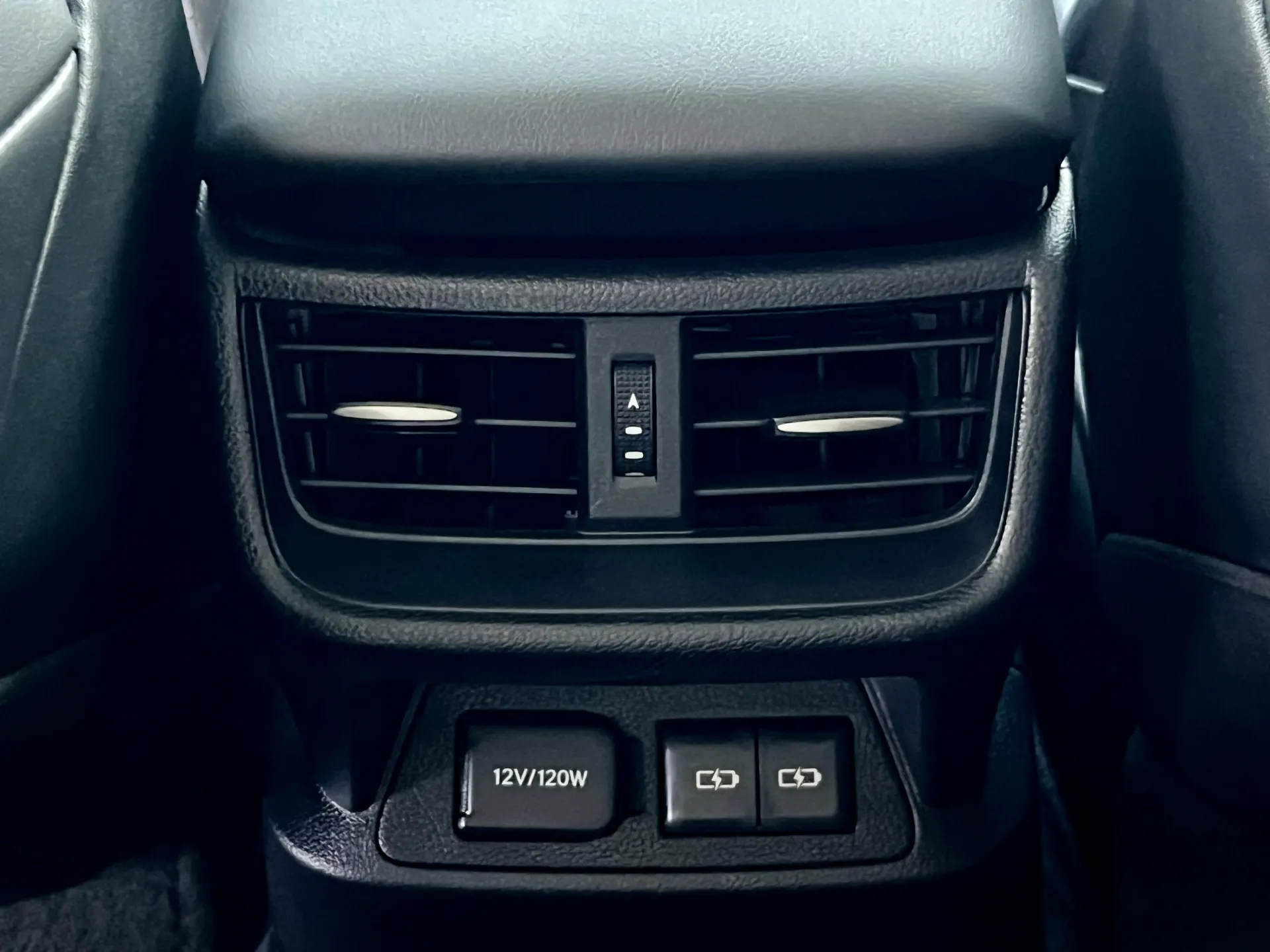 Lexus ES 250, 2023 12