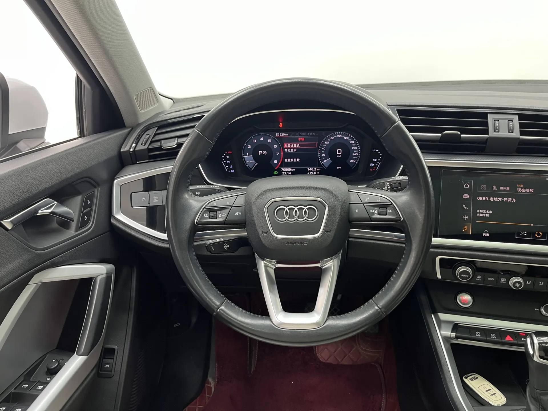 Audi Q3 35 TFSI, 2019 12