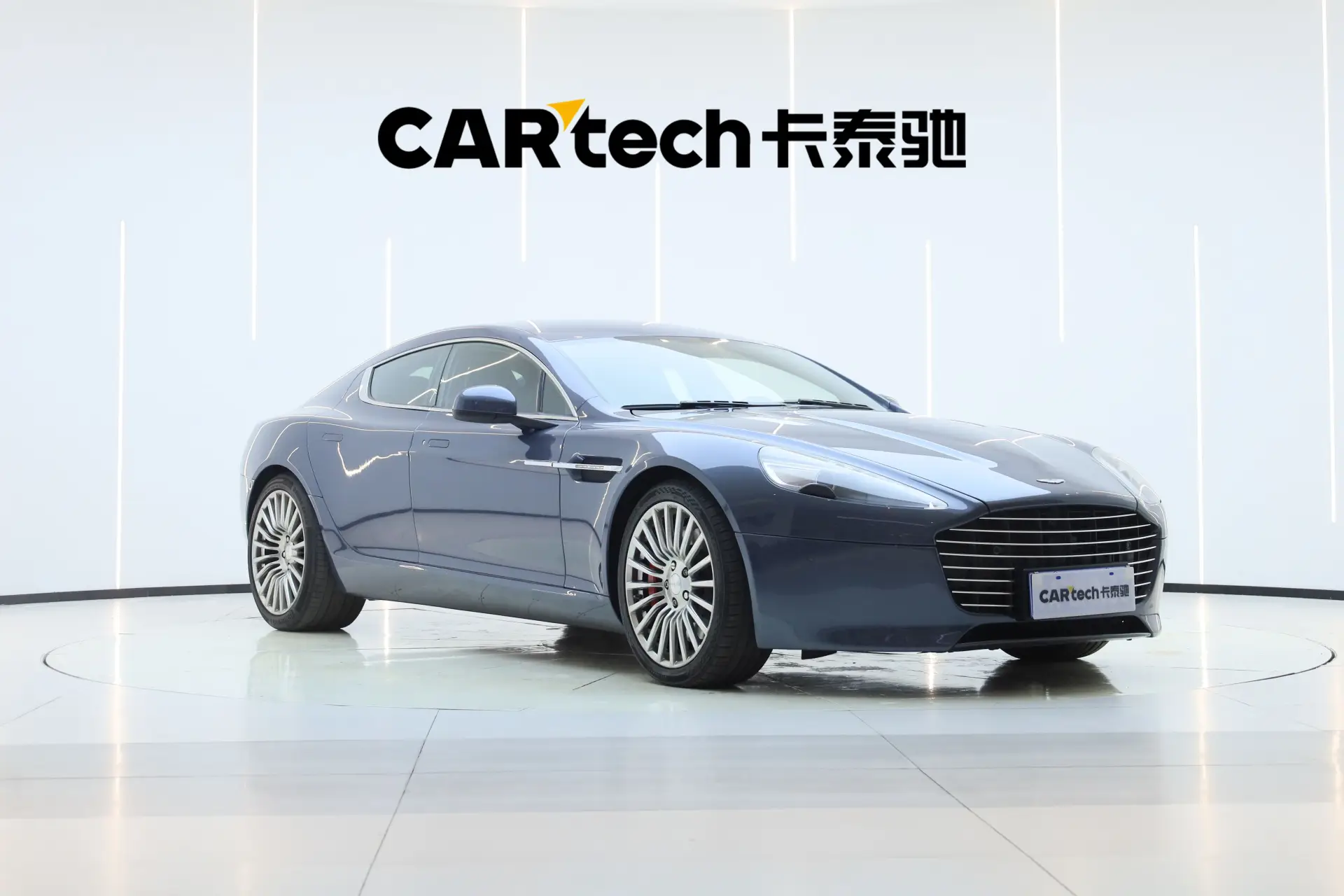 Aston Martin Rapide, 2013 2