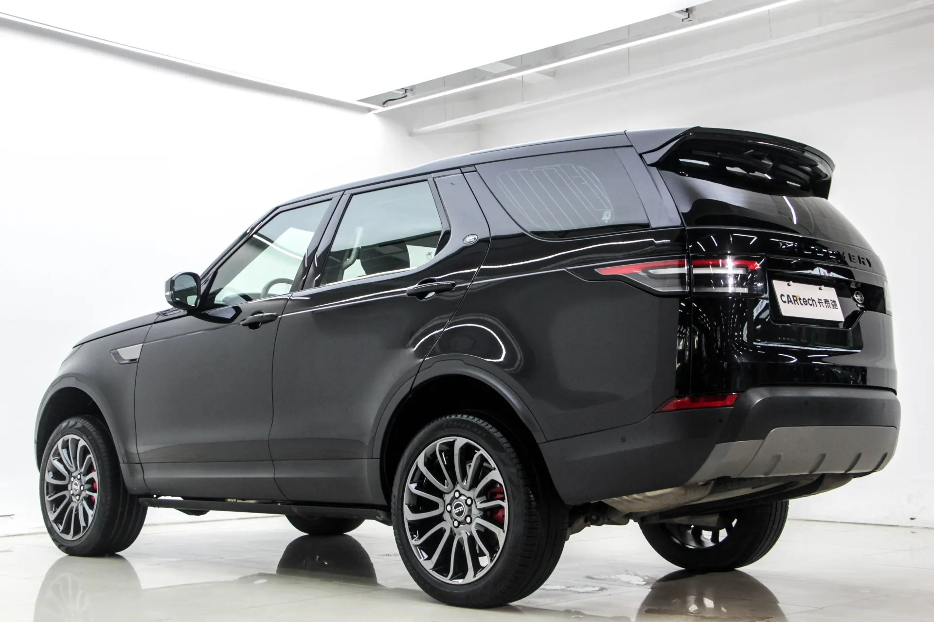 Land Rover Discovery, 2021 6