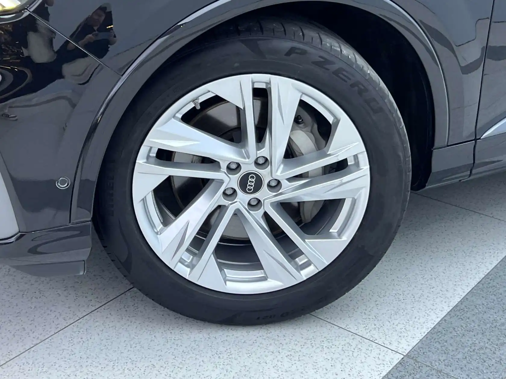 Audi Q7 45 TFSI, 2023 31