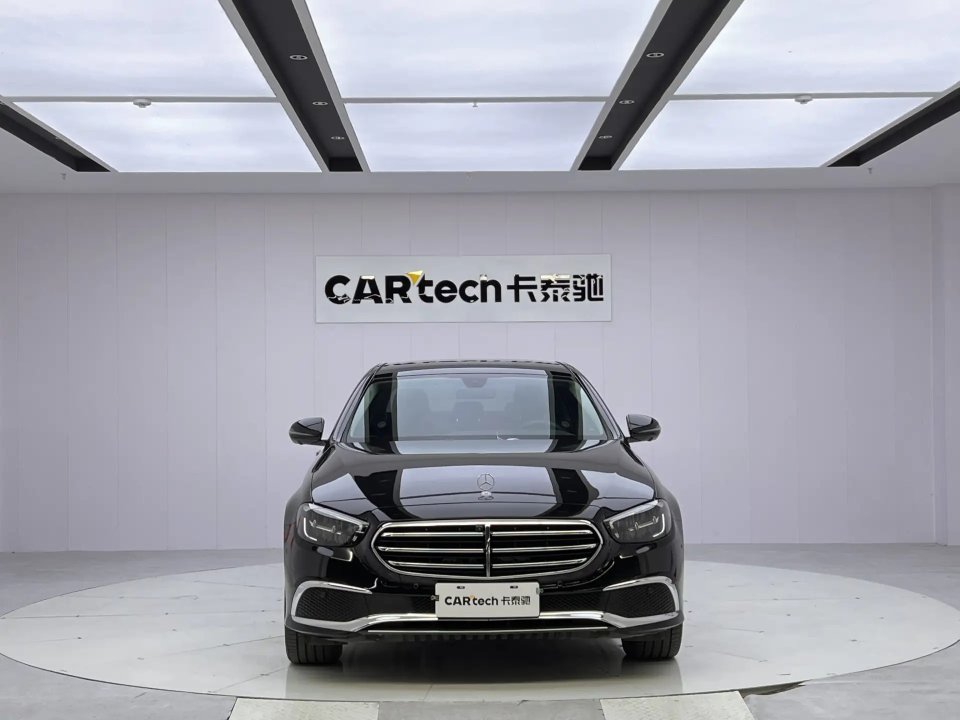 Mercedes-Benz E 300 L, 2023 3