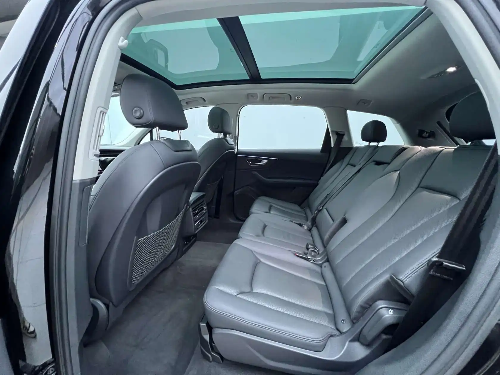 Audi Q7 45 TFSI, 2023 13