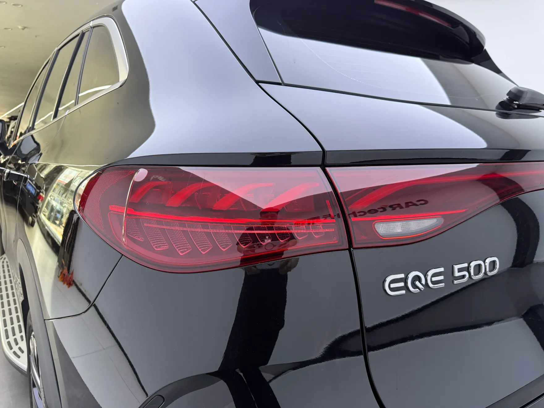 Mercedes-Benz EQE, 2025 10