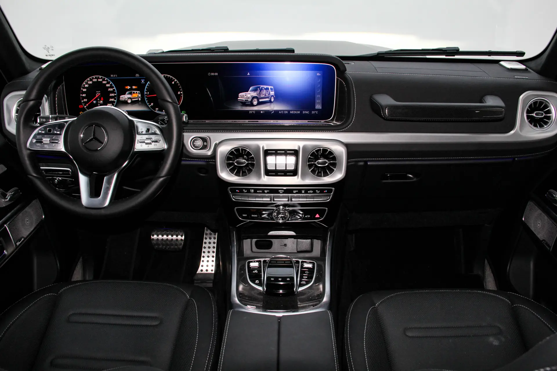 Mercedes-Benz G 400 d, 2024 14