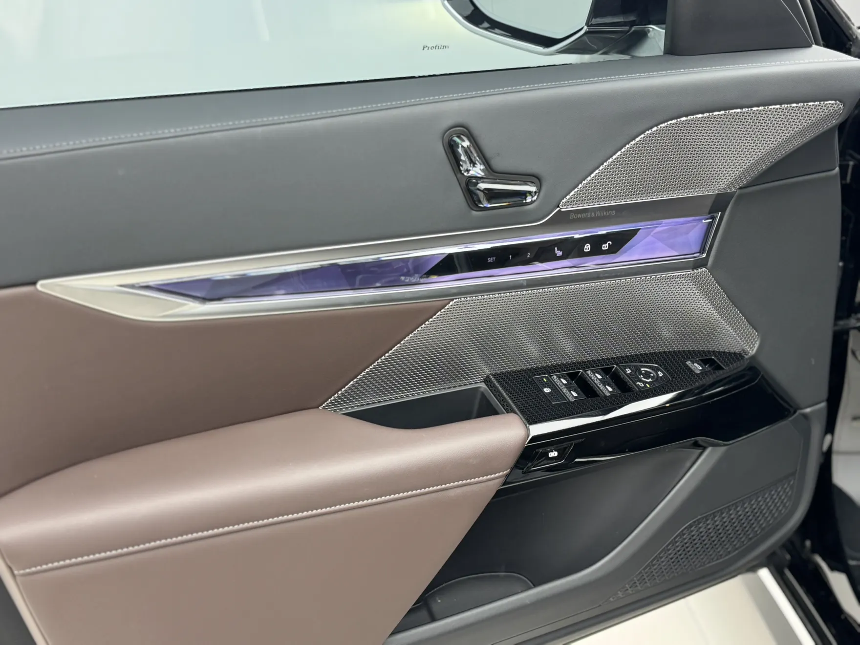 BMW i7, 2025 9