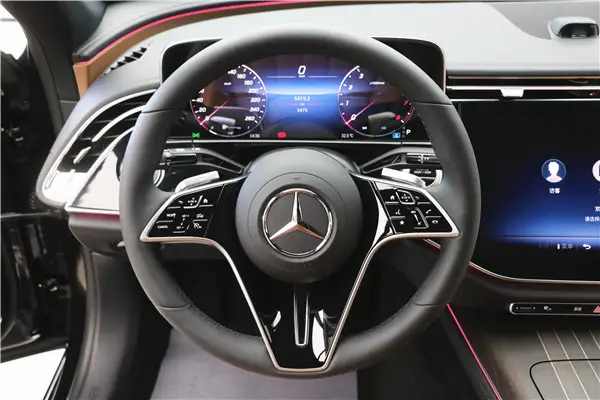 Mercedes-Benz E 300 L, 2026 16