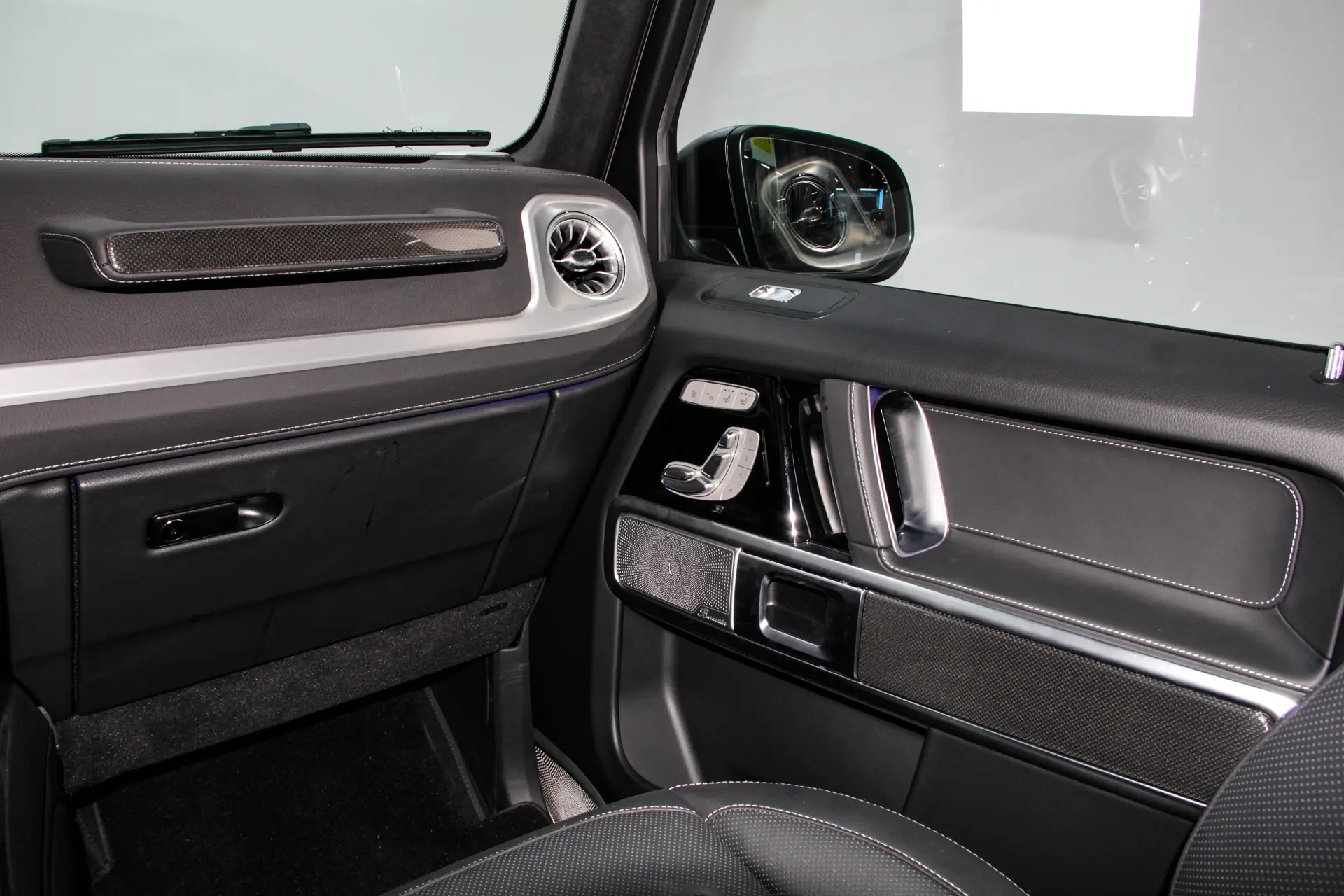 Mercedes-Benz G 400 d, 2024 25