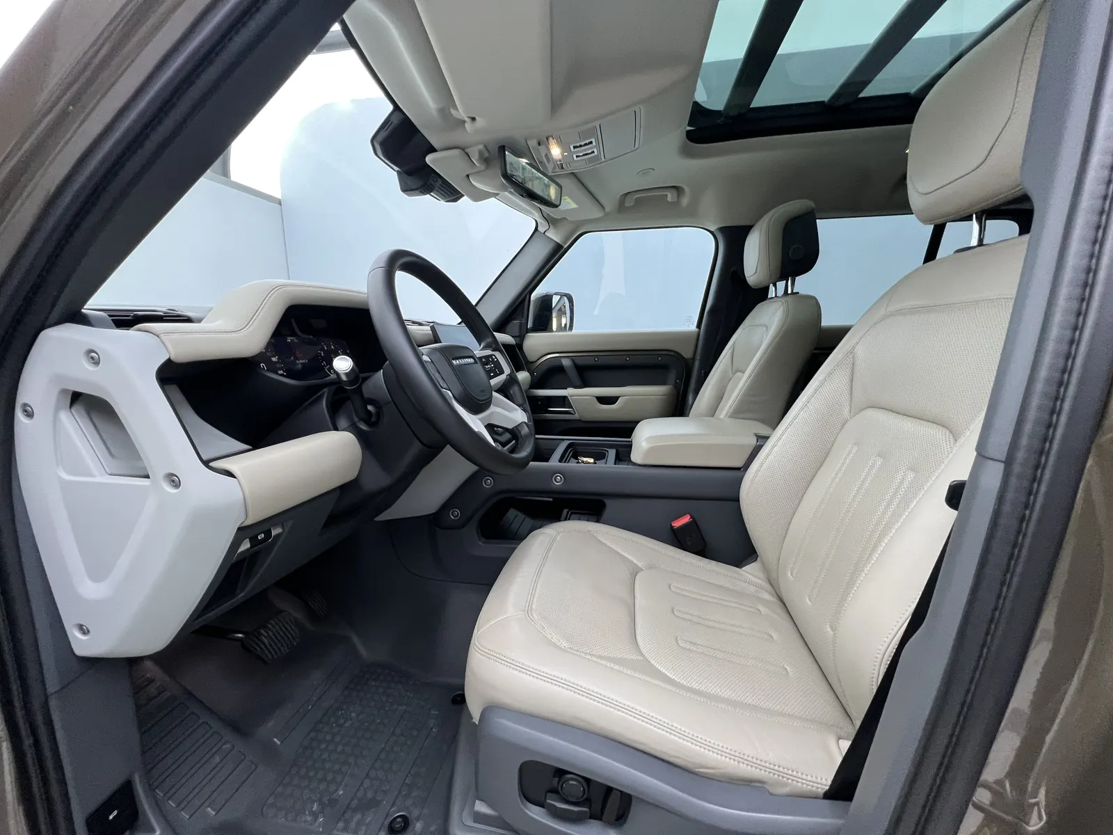 Land Rover Defender, 2020 10