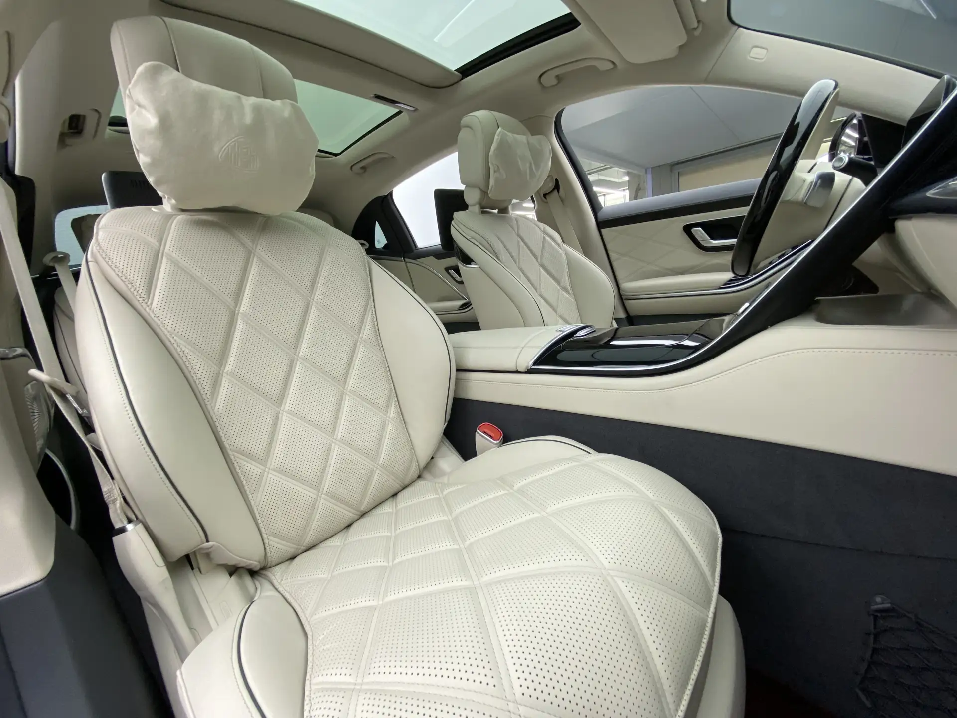 Mercedes-Benz S 480 4MATIC, 2024 11