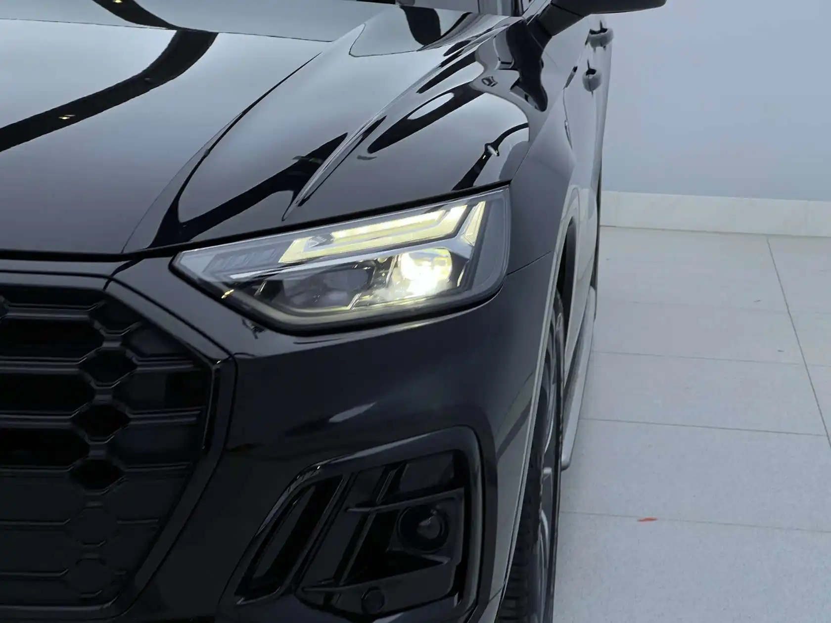 Audi Q5L 40, 2023 все фото