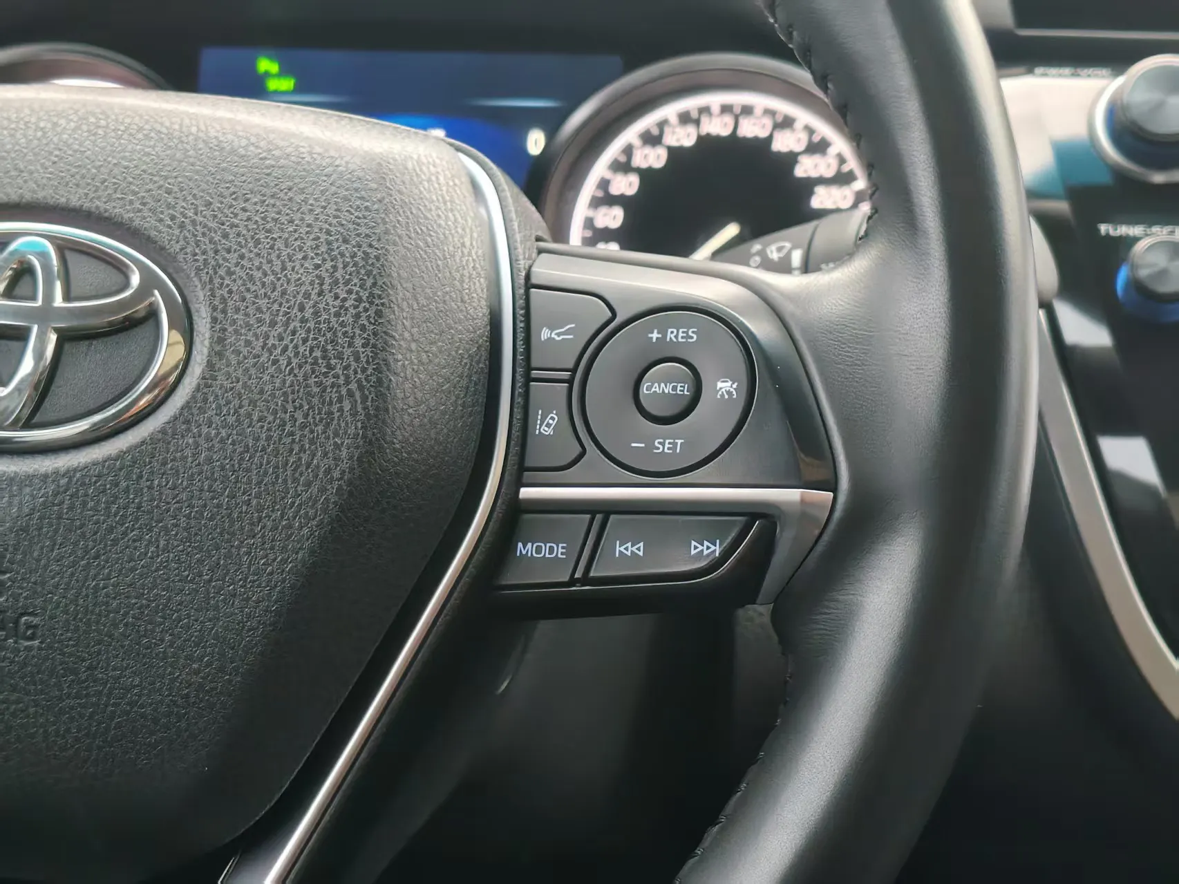 Toyota Camry, 2019 24