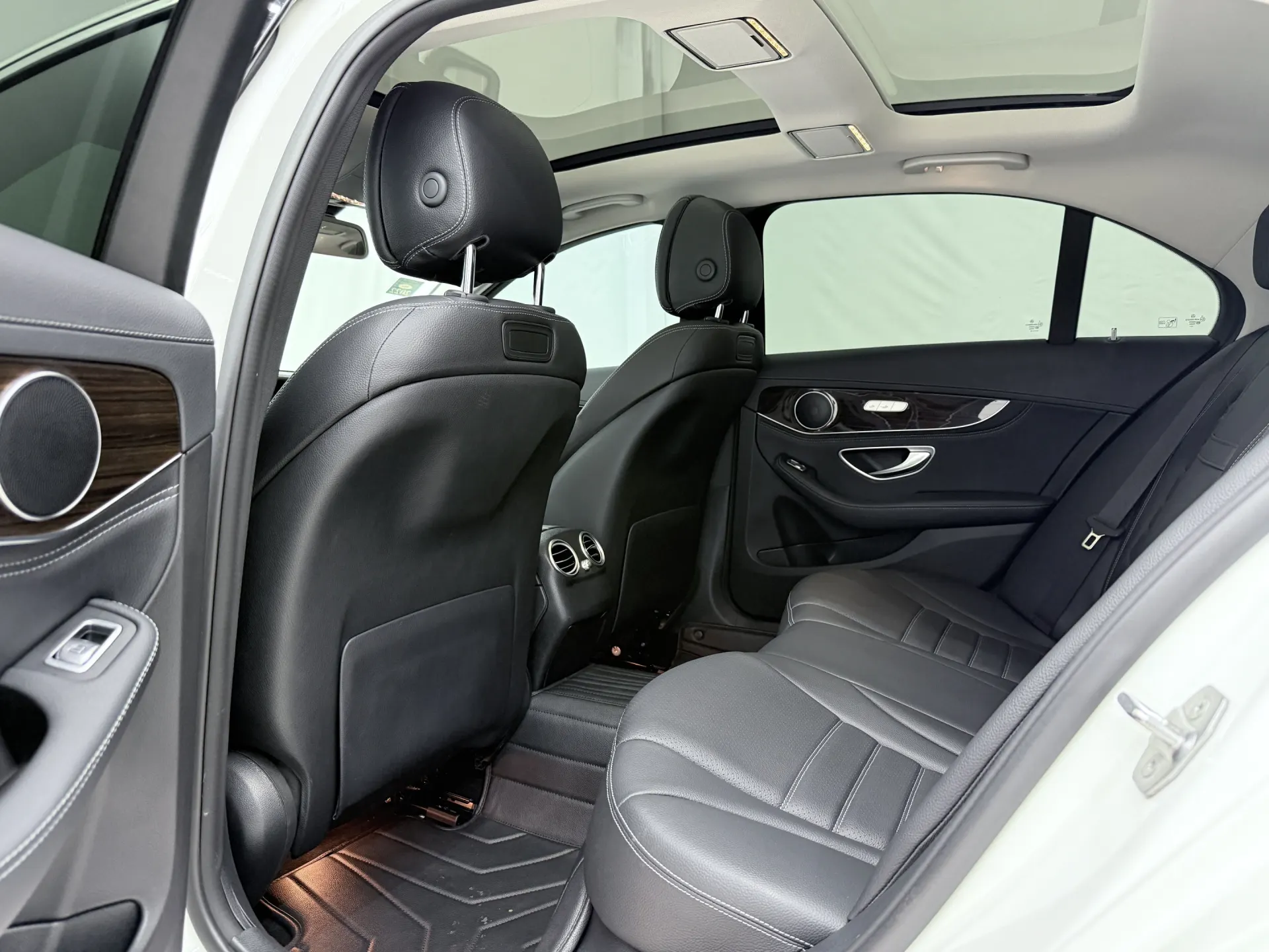 Mercedes-Benz C 200 L, 2018 15