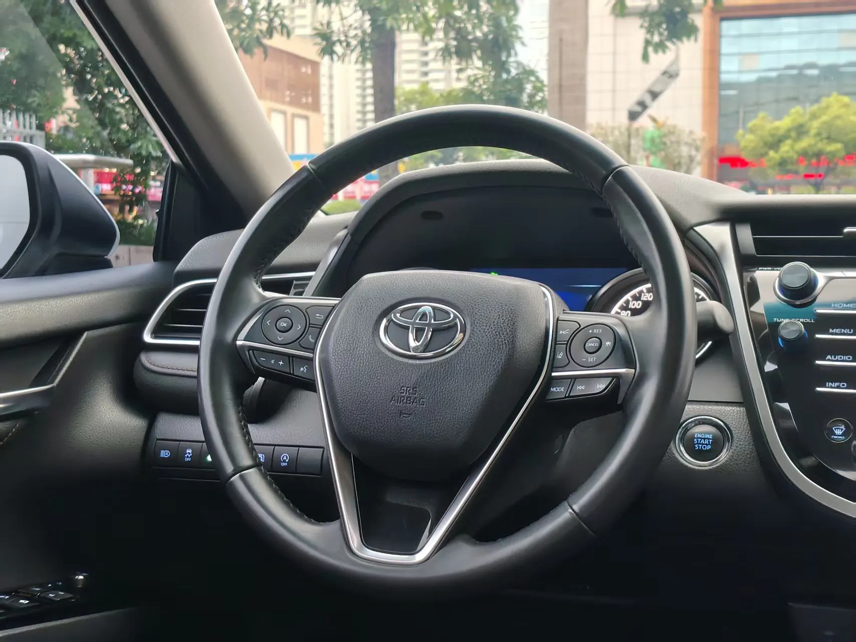 Toyota Camry, 2019 26