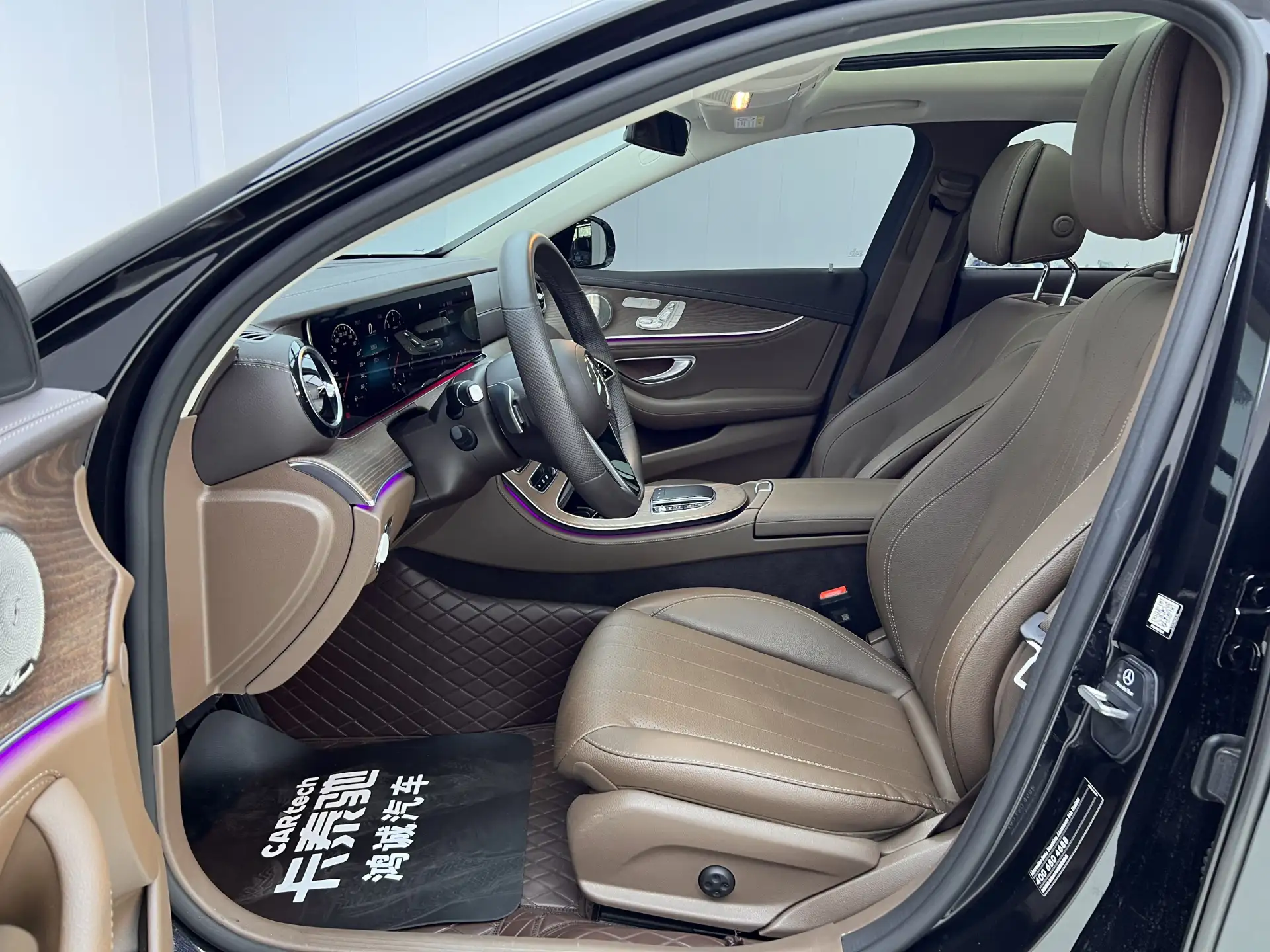 Mercedes-Benz E 300 L, 2023 18