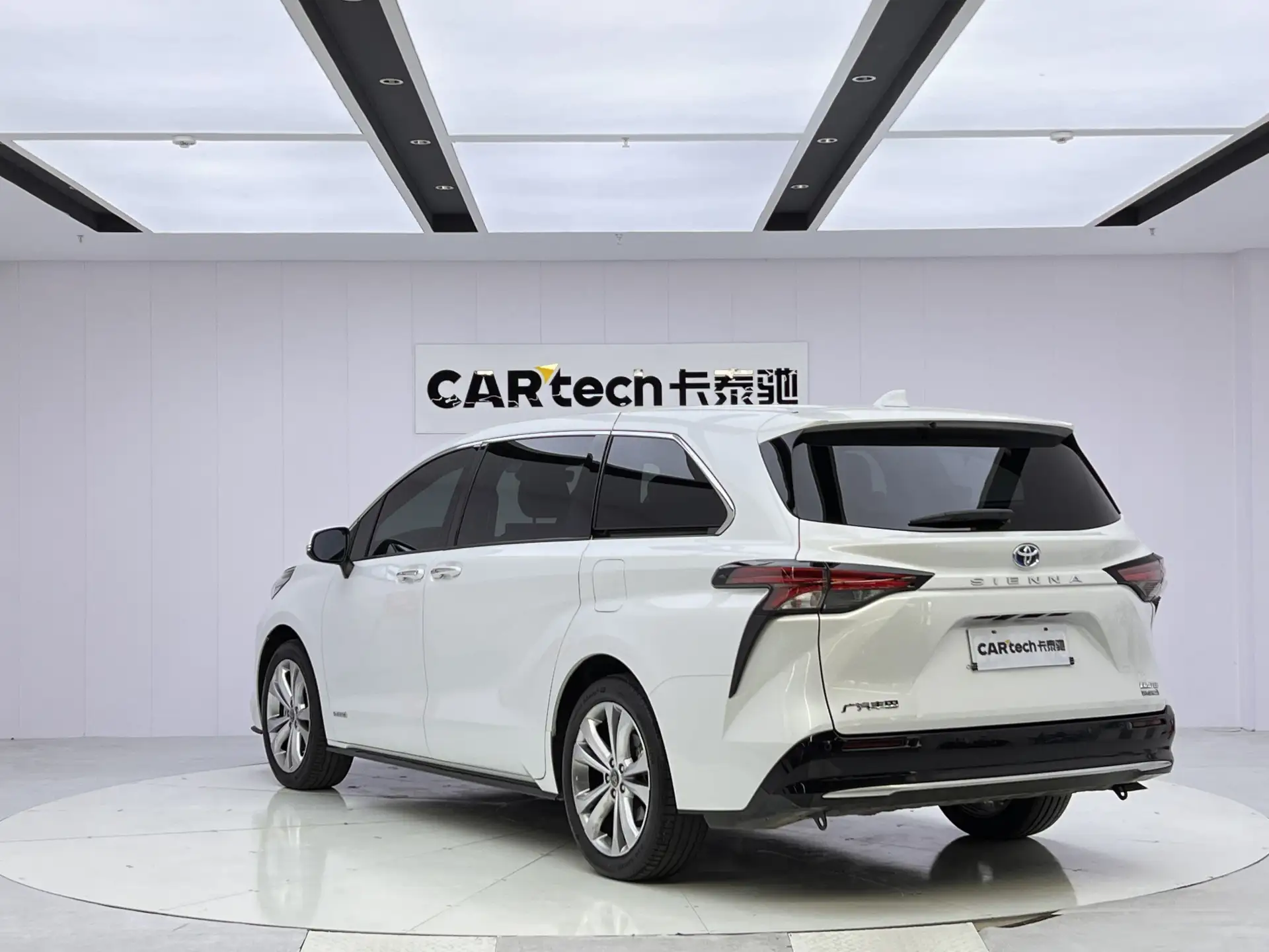 Toyota Sienna, 2024 7