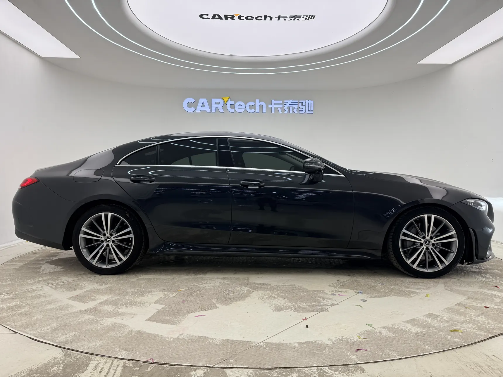 Mercedes-Benz CLS 300, 2021 4