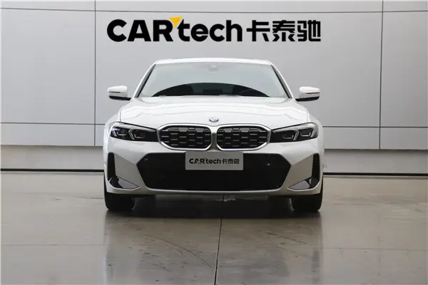 BMW 325Li, 2025 2