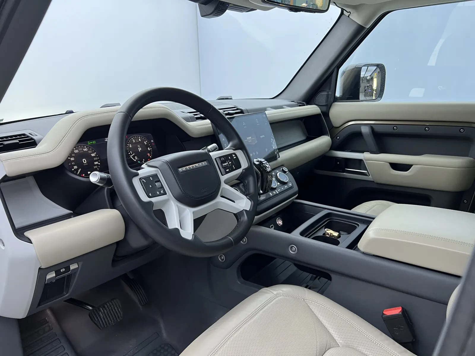 Land Rover Defender, 2020 8