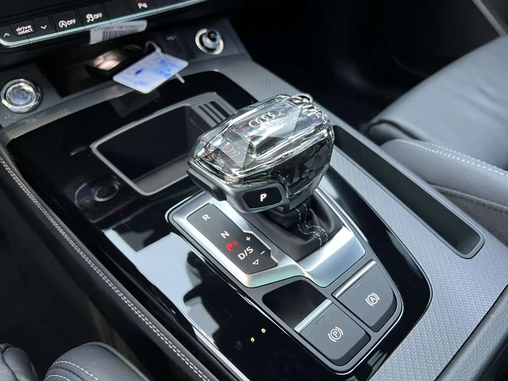 Audi Q5L 40, 2023 9