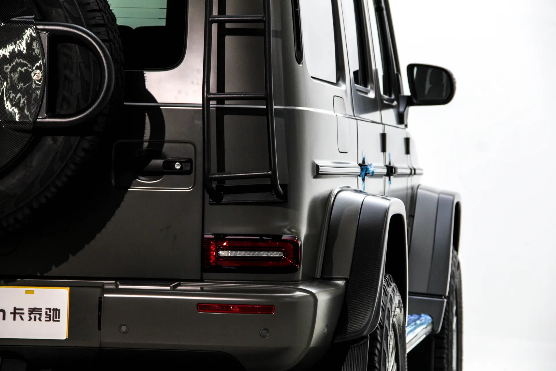 Mercedes-Benz G 400 d, 2024 10