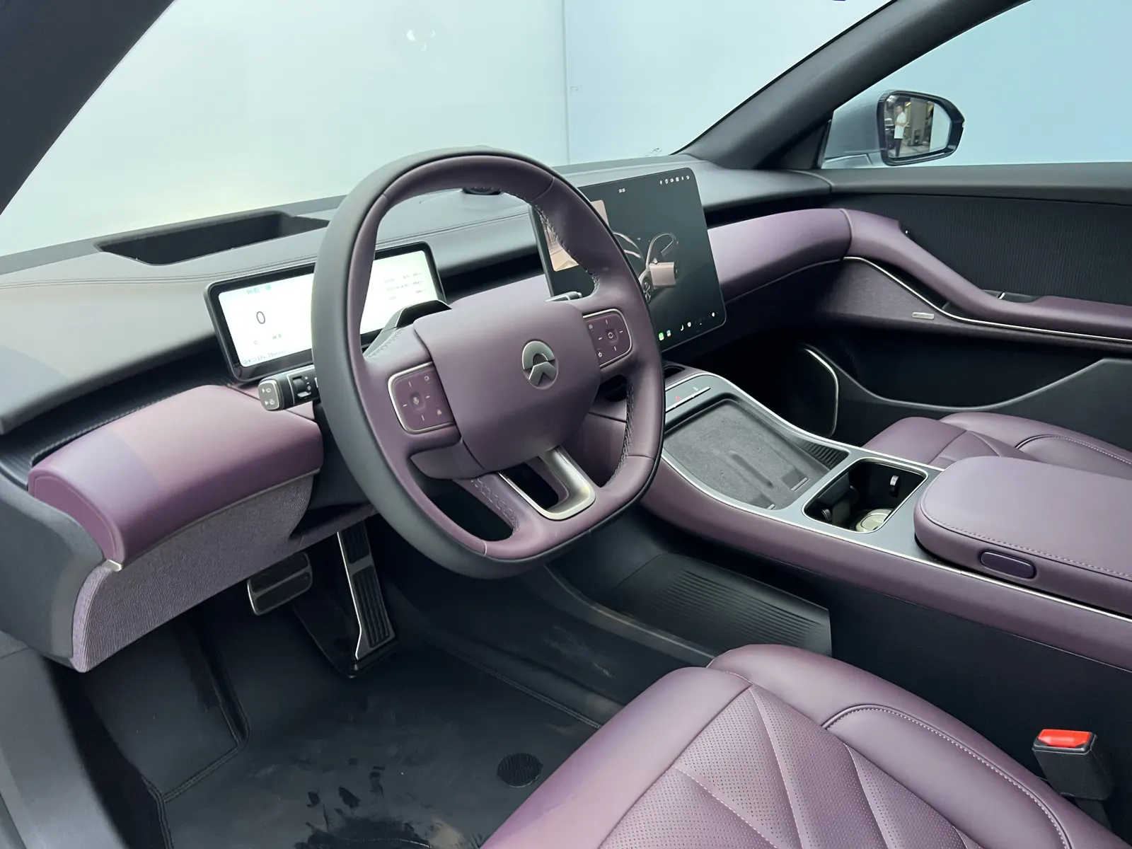 NIO ET5, 2025 8