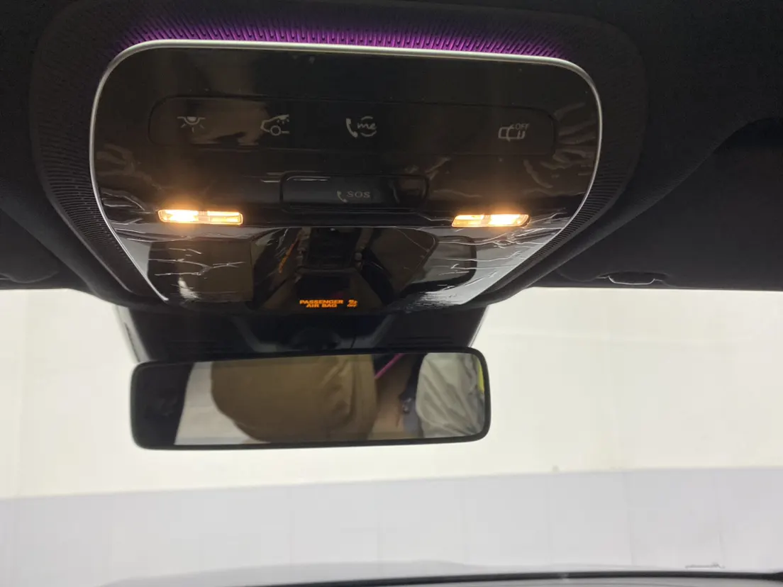 Mercedes-Benz E 350 e, 2025 28