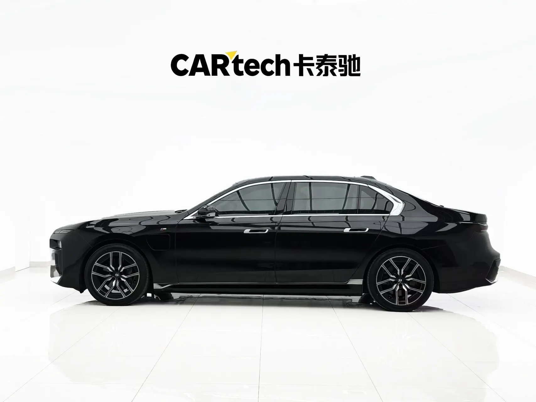 BMW i7, 2025 6