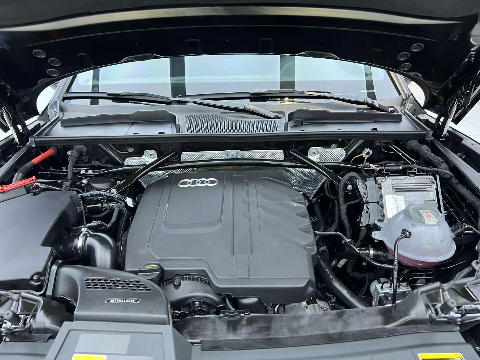 Audi Q5L 40, 2023 24